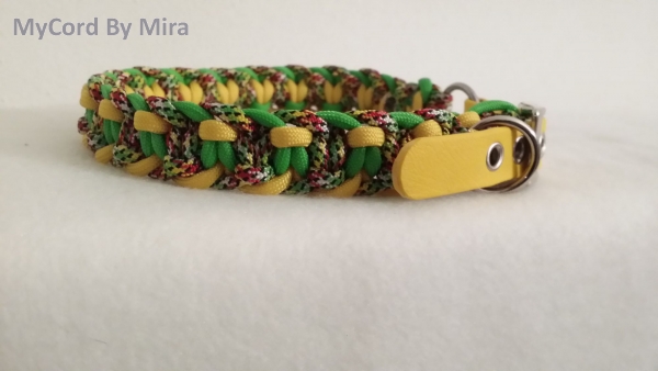M 271 US Cord Halsband gelb